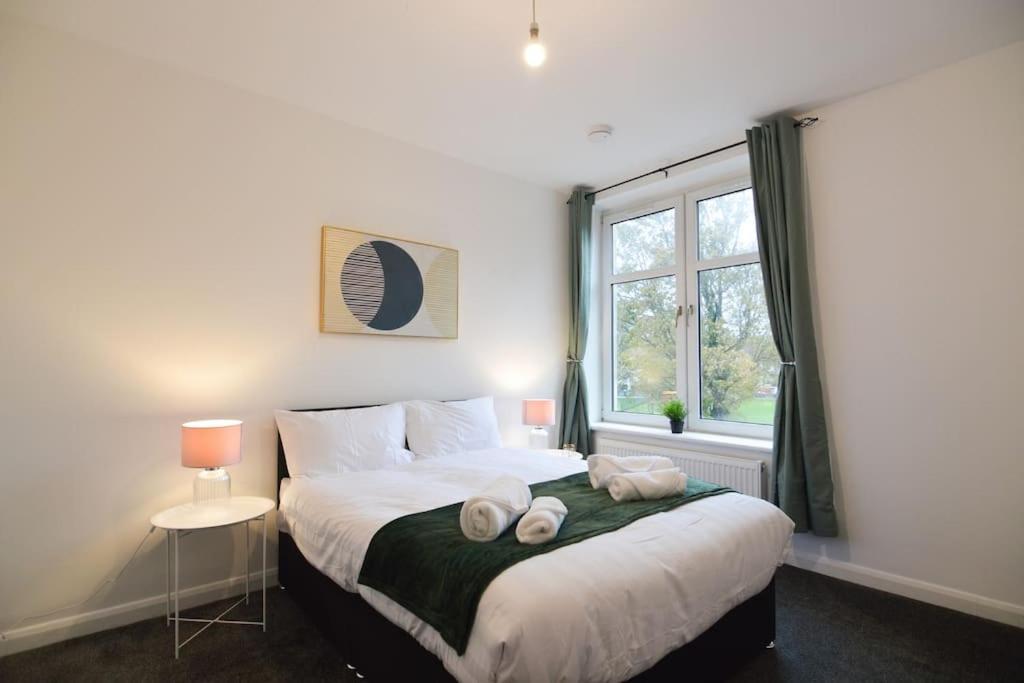 Contemporary 3 Bedroom Flat Kirkcaldy Exterior photo
